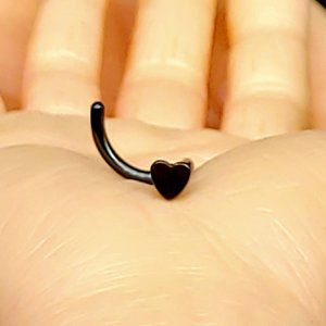 Black Titanium Black Heart Shaped Nostril Screw